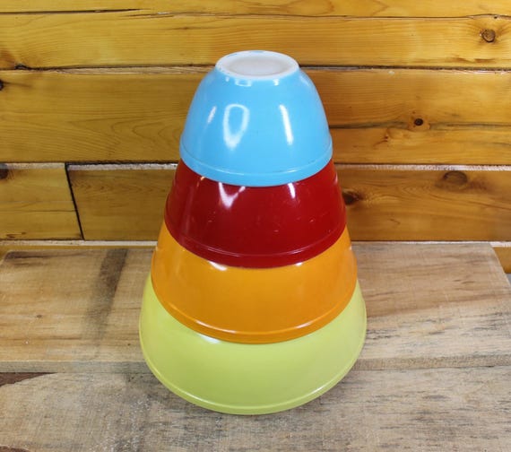 Vintage Pyrex Milk Glass Bowls Set, Primary Colors, Retro Kitchen