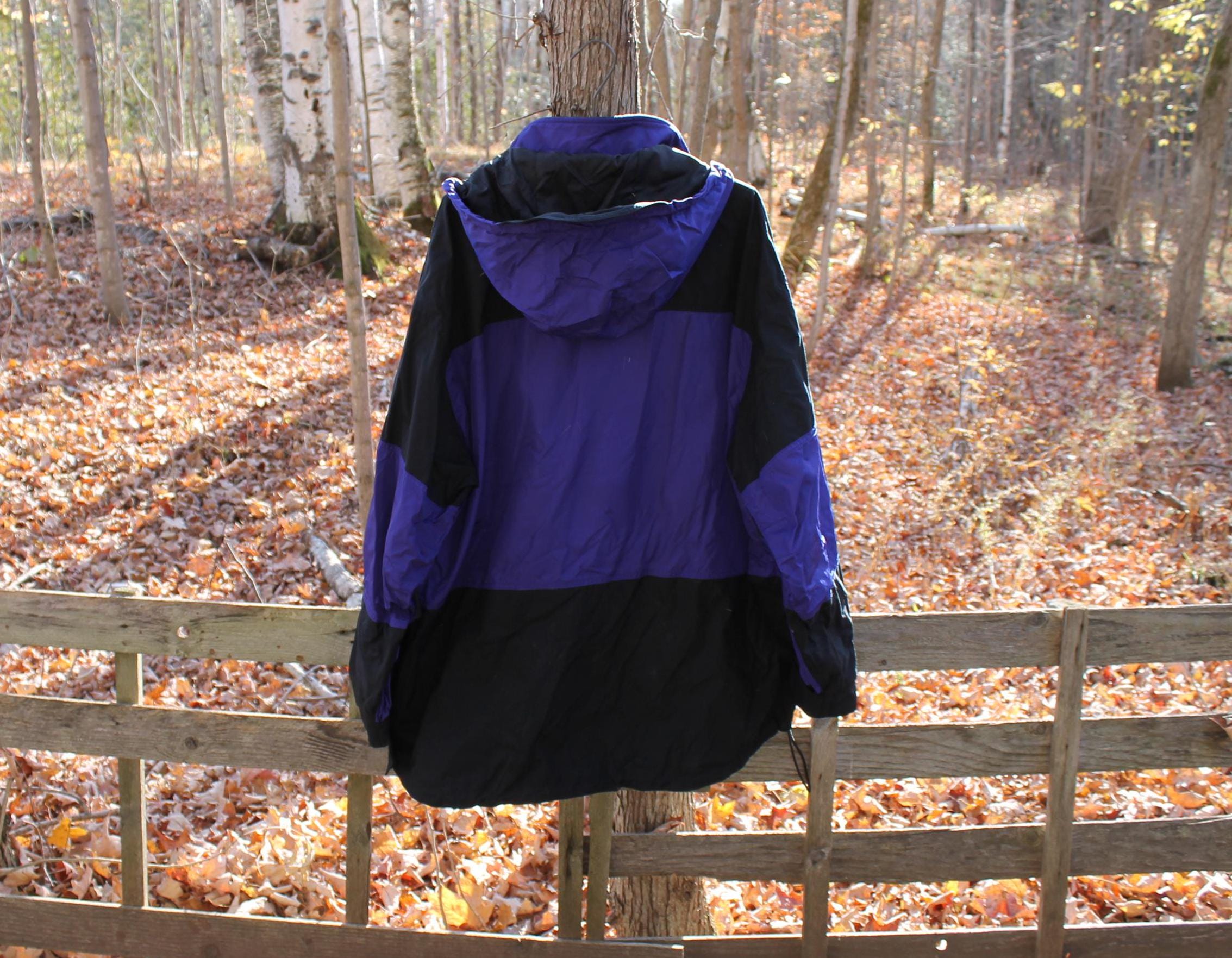 Vintage Eddie Bauer EBTEK Black and Purple Pullover Hooded Jacket