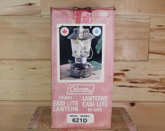 Vintage Coleman Lantern Camping Deluxe Easi-lite Model 621D in