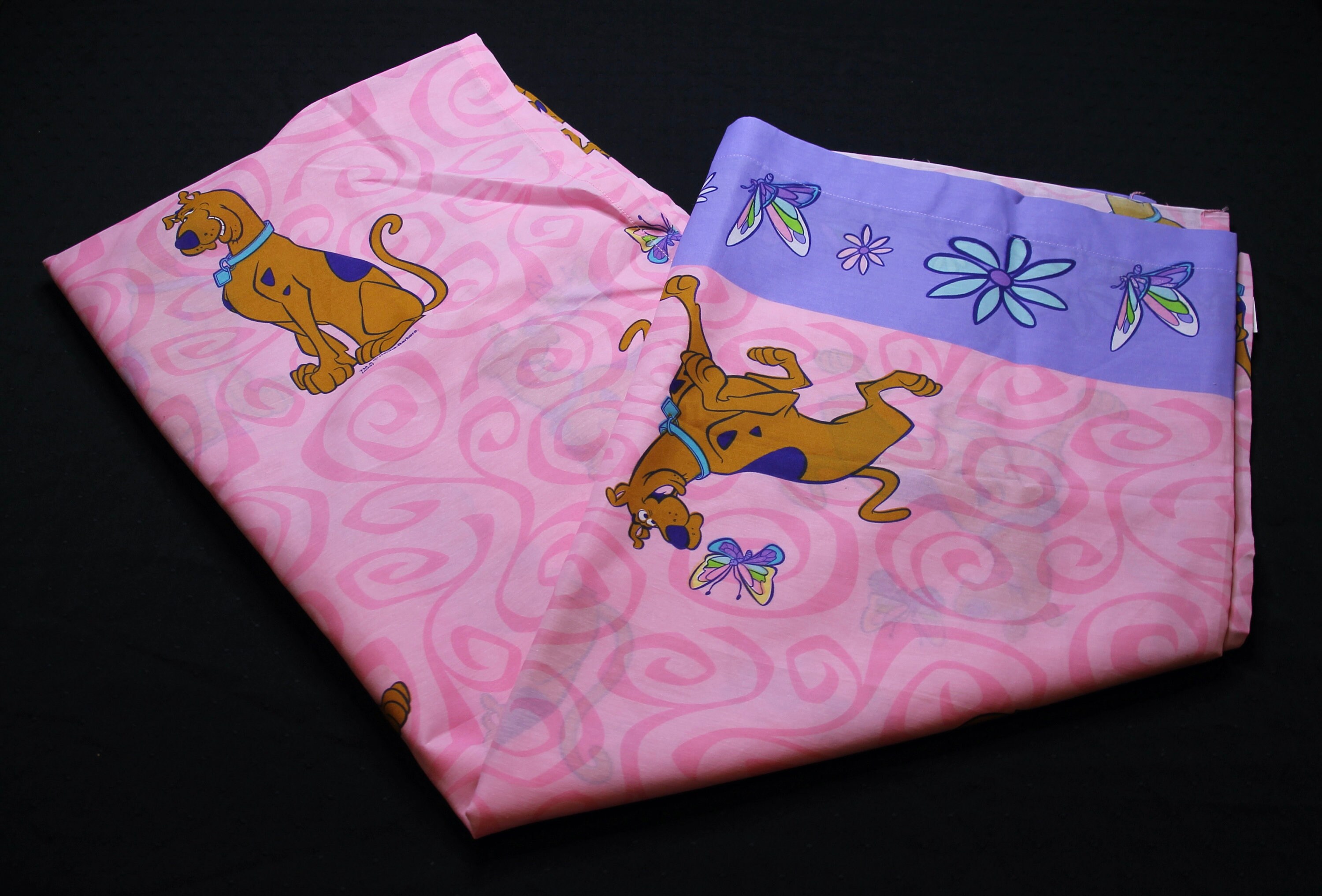 Scooby doo blanket 2001 hot sale