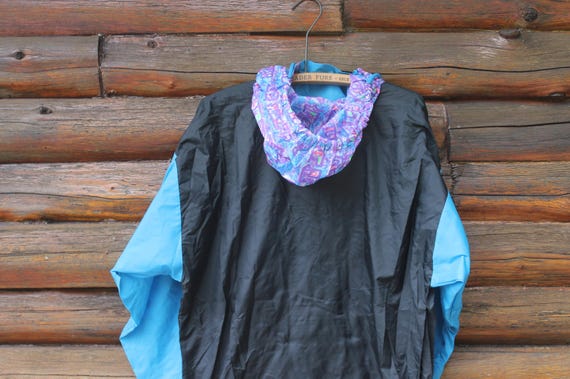 Vintage Abstract Pattern Black Pullover Light Pac… - image 9