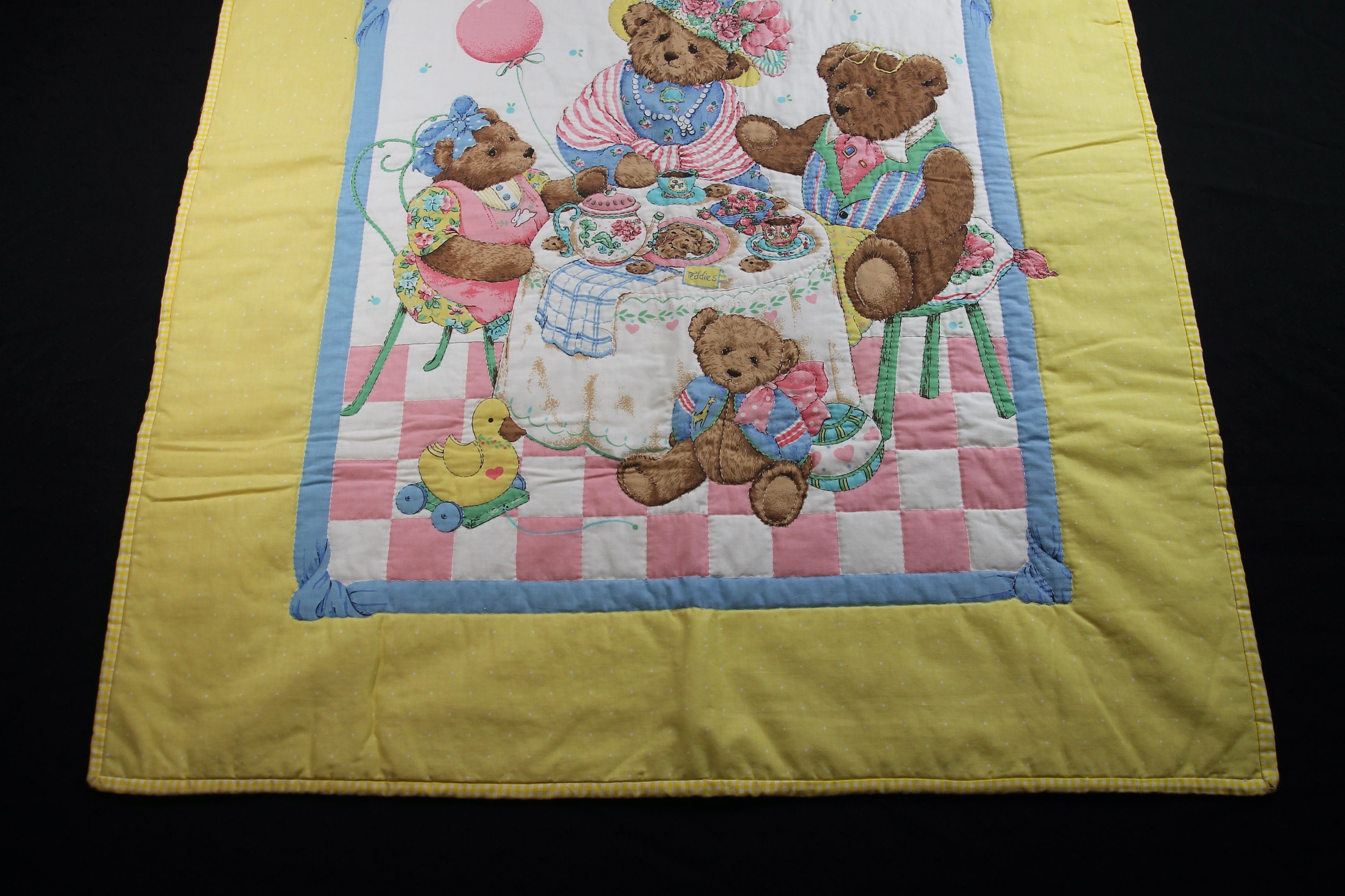 Vintage Teddy Bear Family Picnic Animal Themed Crib Blanket Quilt