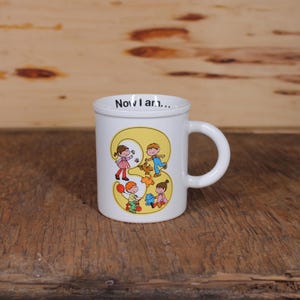 Taza vintage de los años 80 con texto &quot;Now I Am 3 Kids&quot;, decoración de cocina retro para niños de 3 años