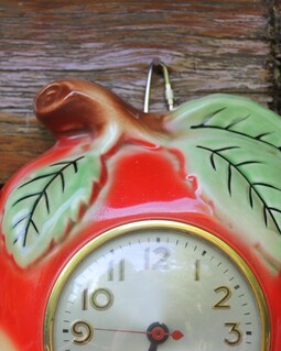 Vintage Apple Shaped Wall Mount Electrical Clock by Sessions Made