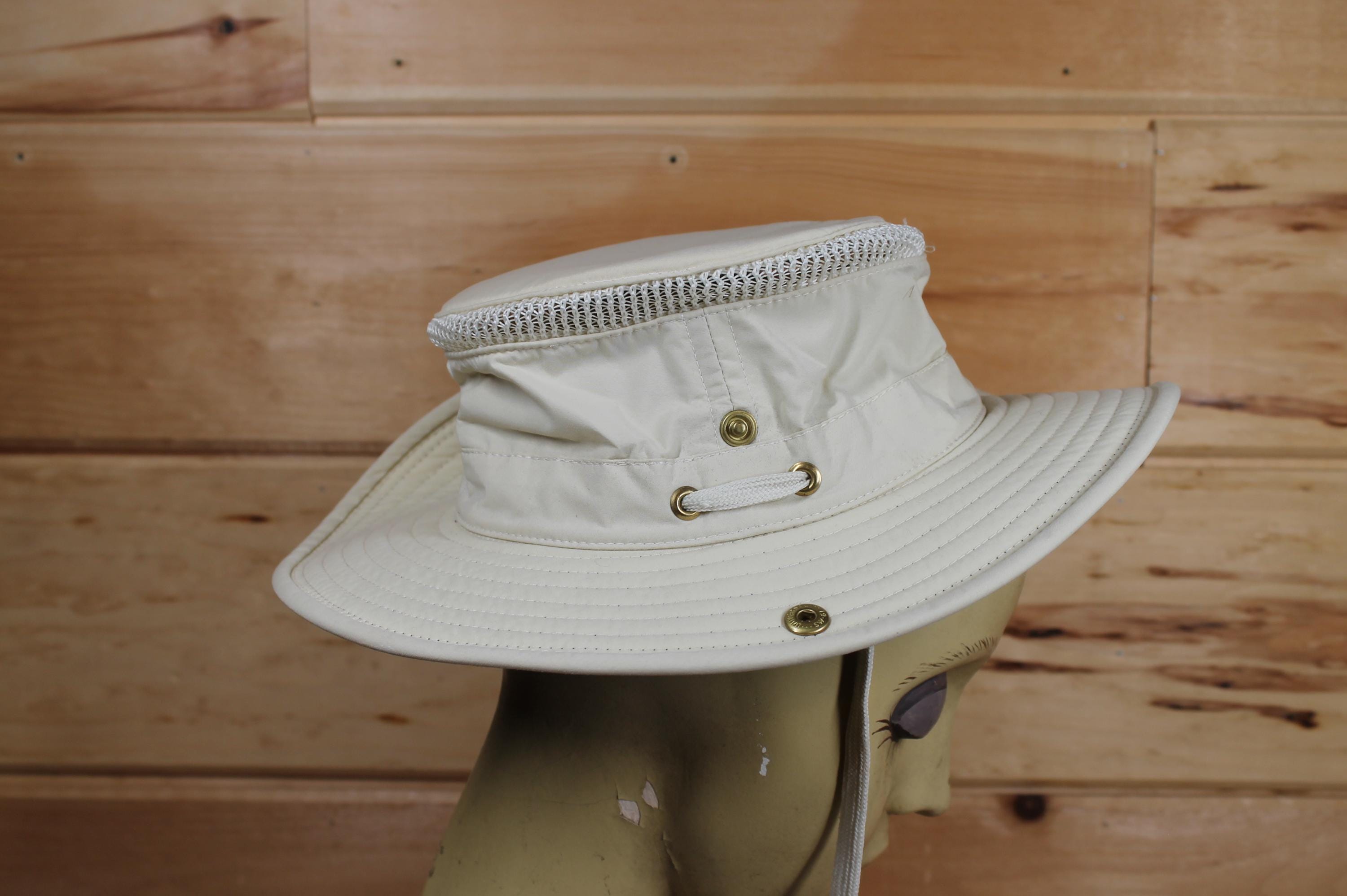 The Tilley Bucket Hat Sz 7 1/8 Natural T1 Hemp Bucket Hat – Tilley USA main image 3