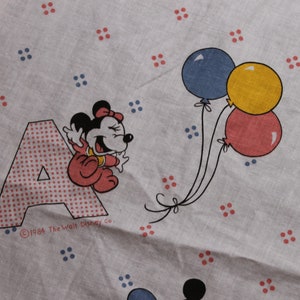 Vintage 1984 The Walt Disney Baby Mickey Mouse And Friends Themed Fitted Crib Sheet image 3