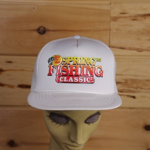 Vintage 1995 Bass Pro Shops Spring Fishing Classic Trucker Snapback Hat Adjustable Adult Size