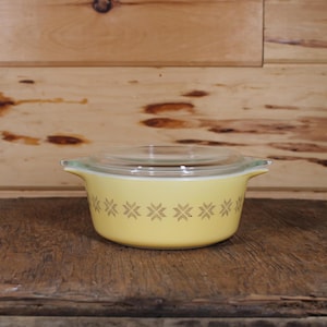 Vintage Pyrex Town & Country Covered Baking Dish With Lid Retro Country Kitchen Ware Decor 472