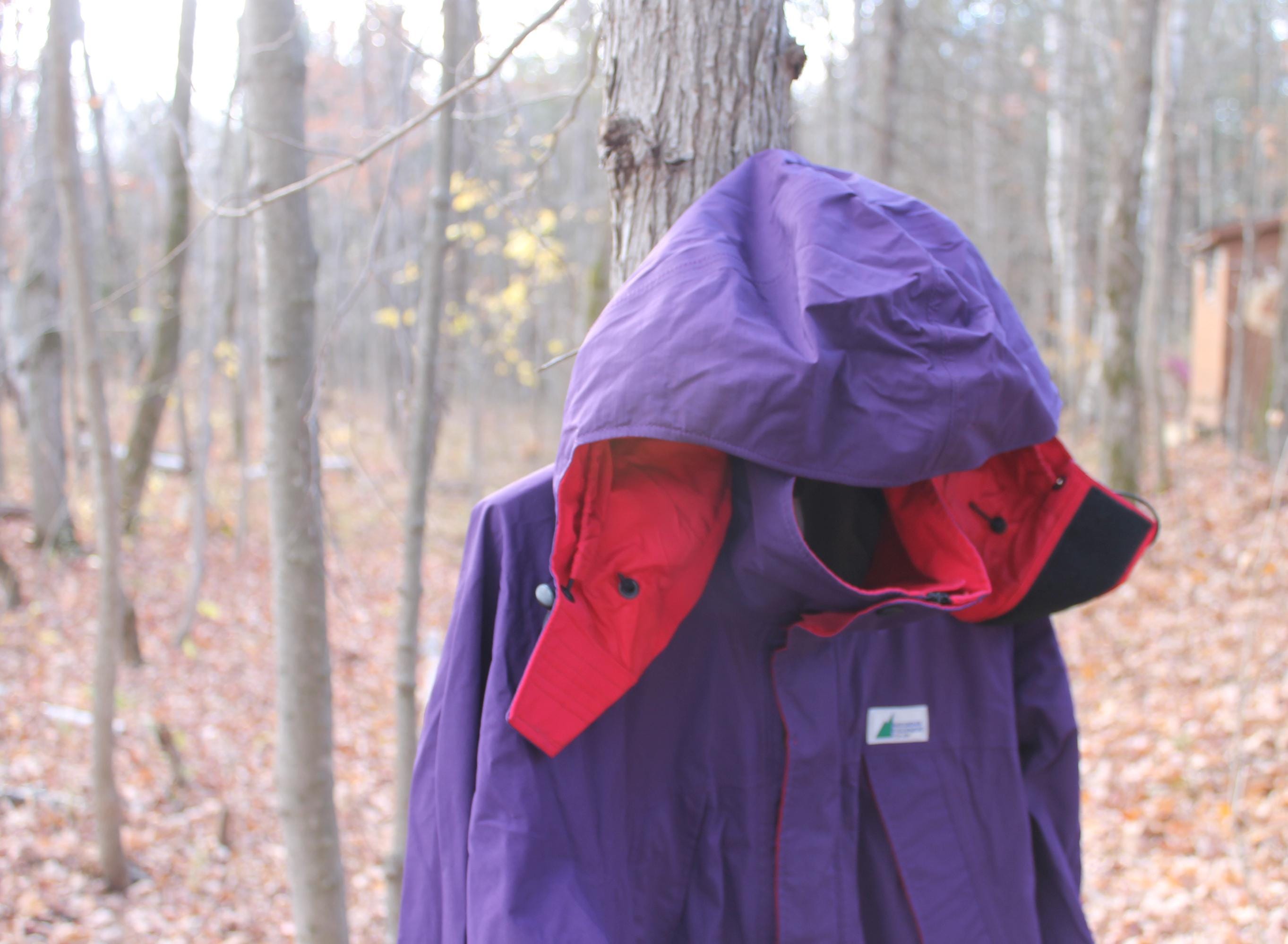 Vintage Mountain Equipment Co-op Gore-tex Purple Hooded Full Zip Vintage Mountain Equipment Co-op Gore-tex Purple Hooded Full Zip