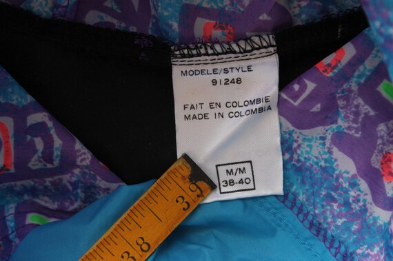 Vintage Abstract Pattern Black Pullover Light Pac… - image 4