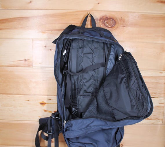 ヴィンテージ MEC Mountain Equipment Co-Op 大型アルミフレーム 
