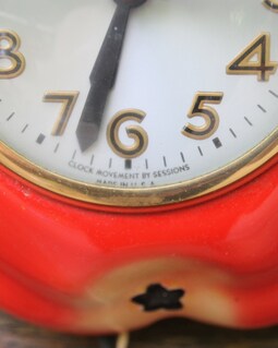 Vintage Apple Shaped Wall Mount Electrical Clock by Sessions Made