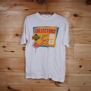 Camiseta esportiva vintage Upper Deck Collectors Club branca tamanho adulto médio (camiseta grátis incluída. leia)