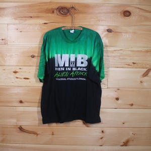 Vintage mib t shirt - Etsy 日本