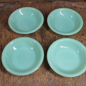 Vintage Set of 4 1950&#39;s Fire King Jadeite Restaurant Ware Fruit Bowls - Retro Kitchen Home Decor