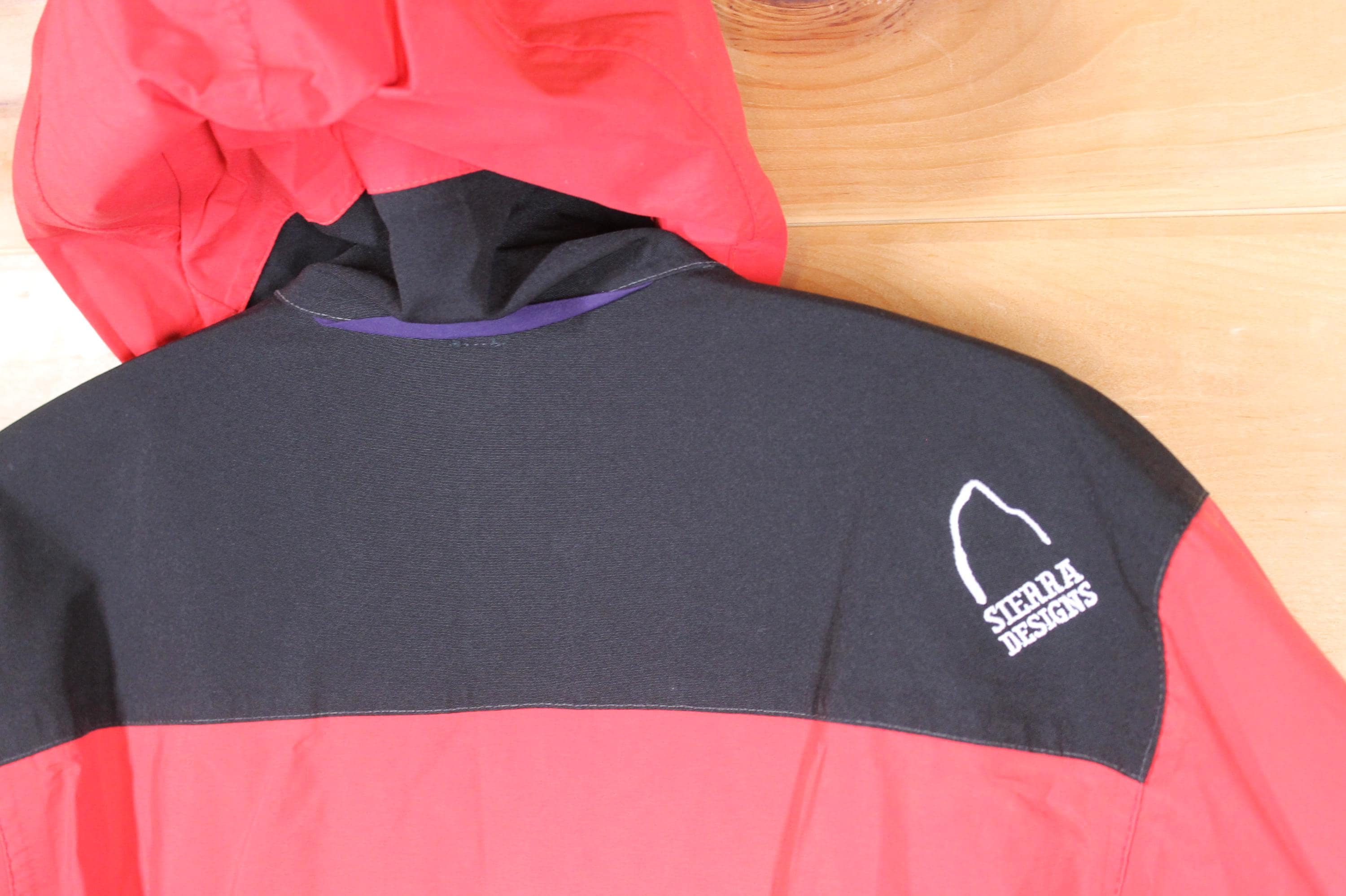 Vintage Sierra Designs Gore-tex Full Zip Red Light Hooded Jacket 