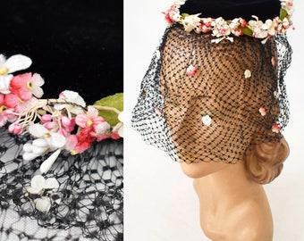 Antique 1920\'s Ivory Lace Bridal Headpiece With Wax Flower & Pearl Trim Vintage 1920s Wax Flower Wedding Veil: Antique Bridal  main image 4