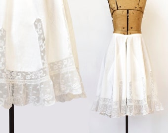 Vintage Victorian Cotton Drawers | White Bias Cut Bloomers | Antique Inset Lace Panels | Wide Floral Lace Ruffle | Button Close | Size XS