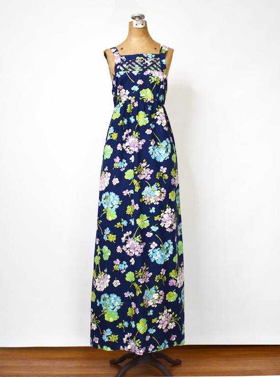 Vintage 1960s Hydrangea Print Maxi Dress | 60's L… - image 2