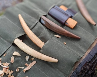 Rolltasche aus gewachstem Canvas: Kestrel Green, 16 Pockets