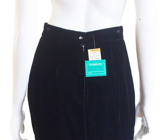 Vintage Black Velvet Skirt with Bow and Rhineston… - image 7