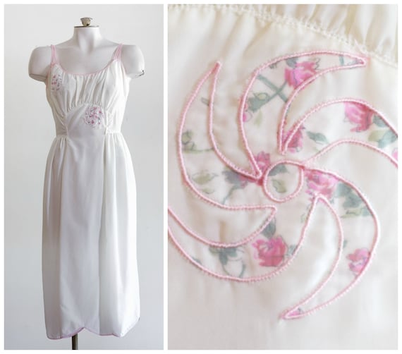 Vintage 1950s White Slip with Pink Pinwheel Design - image 1