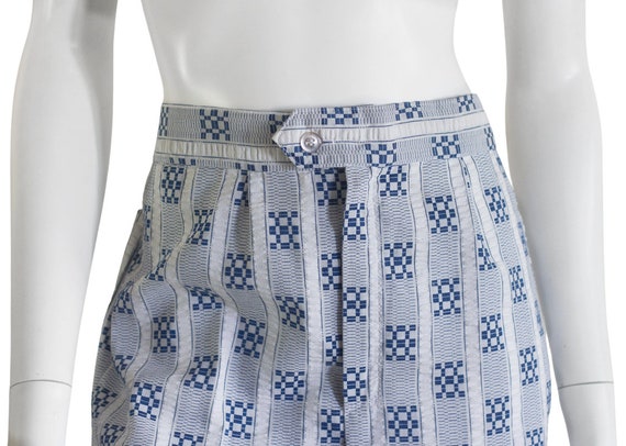 Blue and white stripe seersucker shorts - image 6