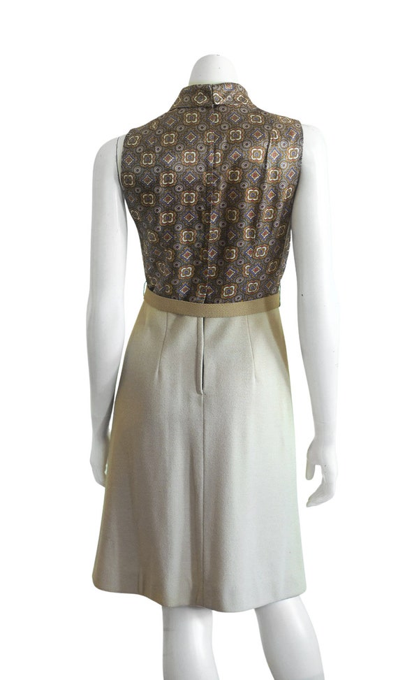 1970s sleeveless a line dress - image 4