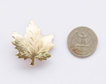 Vintage Gold Tone Maple Leaf Pin