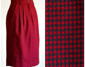 Vintage Red and Black Houndstooth Wool Sheath Skirt