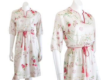 Vintage 1970s Floral Peasant Dress with Belt