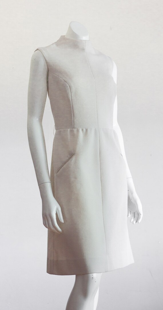 sleeveless eggshell pink shift dress