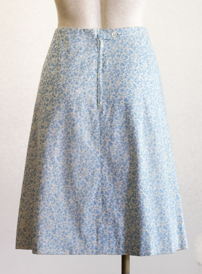 Vintage 1960s Blue Floral A-Line Skirt with Pin Tuck Detailing image 6