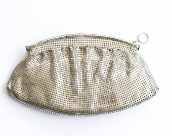 Clutch in argento anni '40 di Whiting and Davis
