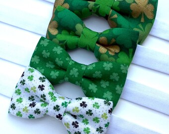 READY TO SHIP St. Patrick’s Day bow tie. Shamrock bow tie. Clover bow tie.