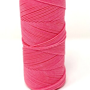 Linhasita Cordoncino cerato rosa 1,5 mm Macrame PE-6/100G TEX 861 COR 915 116 metri