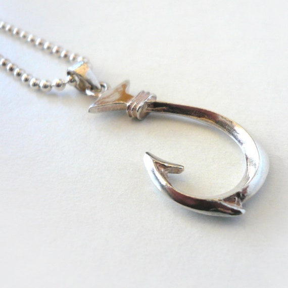 Sleek Silver Beveled Fish Hook Pendant Necklace o… - image 5