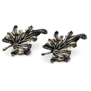 Beautifully Detailed Antique Sterling Silver Leaf Earrings