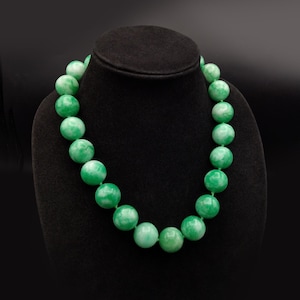 Large Green 20mm Bead Jade Knotted Necklace