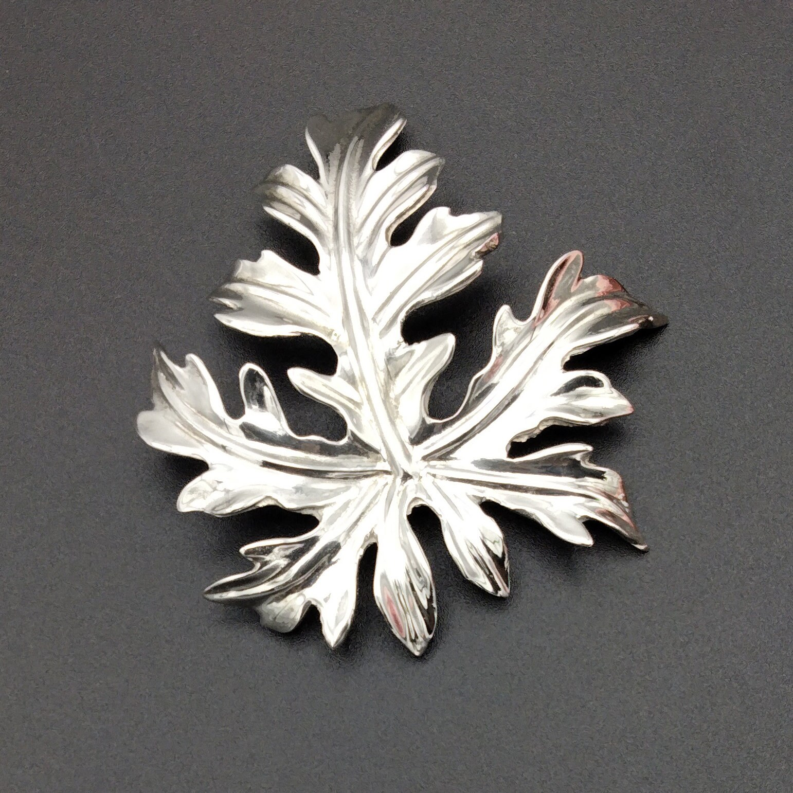 Alicia14K ミンズ オブ ホノルル 翡翠 ネックレス ヴィンテージ 14K ミンズ オブ ホノルル 翡翠 ネックレス ヴィンテージ 希少