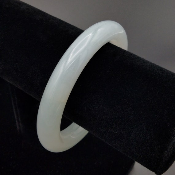 Pale Gray Green Translucent Chinese Jade Bangle B… - image 3