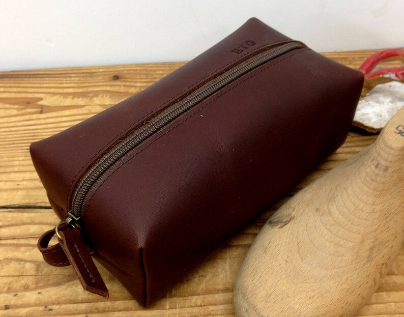 mens leather travel toiletry bag
