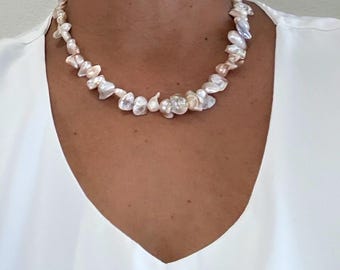 Handmade 17" Cream Seashell Necklace: Silver Accents, Gemstone Jewelry