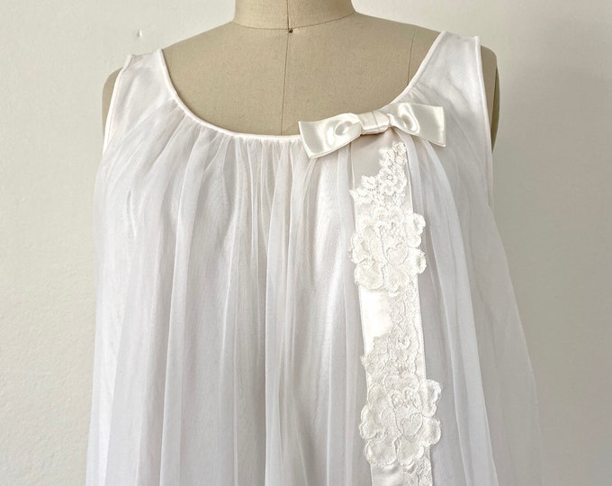 1960 Baby Doll Peignoir Vintage SHADOWLINE Lingerie sz Med Boudoir Lingerie Sheer Voile with Lace Lounge Wear Bridal Nighty