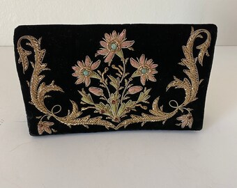VINTAGE ZARDOZI CLUTCH \u2022 Evening bag \u2022 Beaded purse \u2022 1930s Indian Vintage \u2022 Semi Prescious Stones \u2022 Embellished crossbody \u2022 Black Velvet