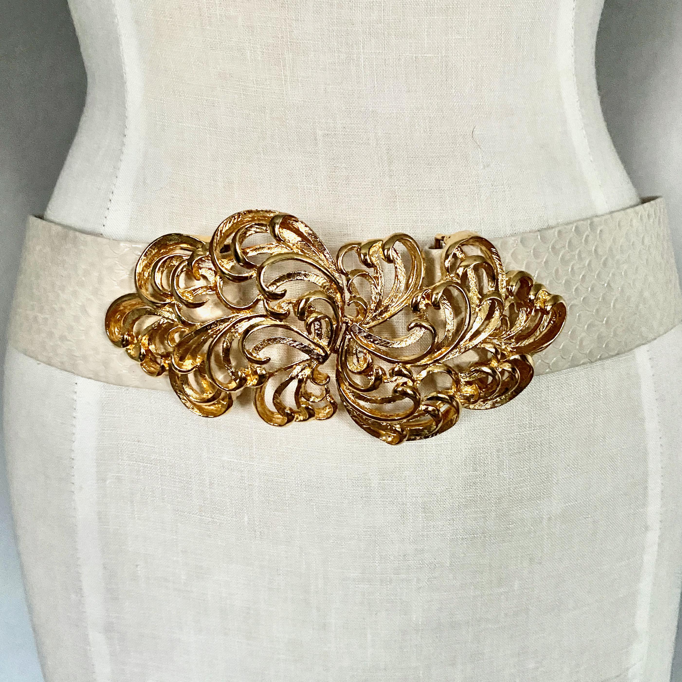 VTG Mimi Di N Designer Stamped Gold Tone Cowboy Hats Belt Buckle 2 Piece Vintage Mimi Di N Signed Two Piece Knot Belt Buckle Gold  main image 2