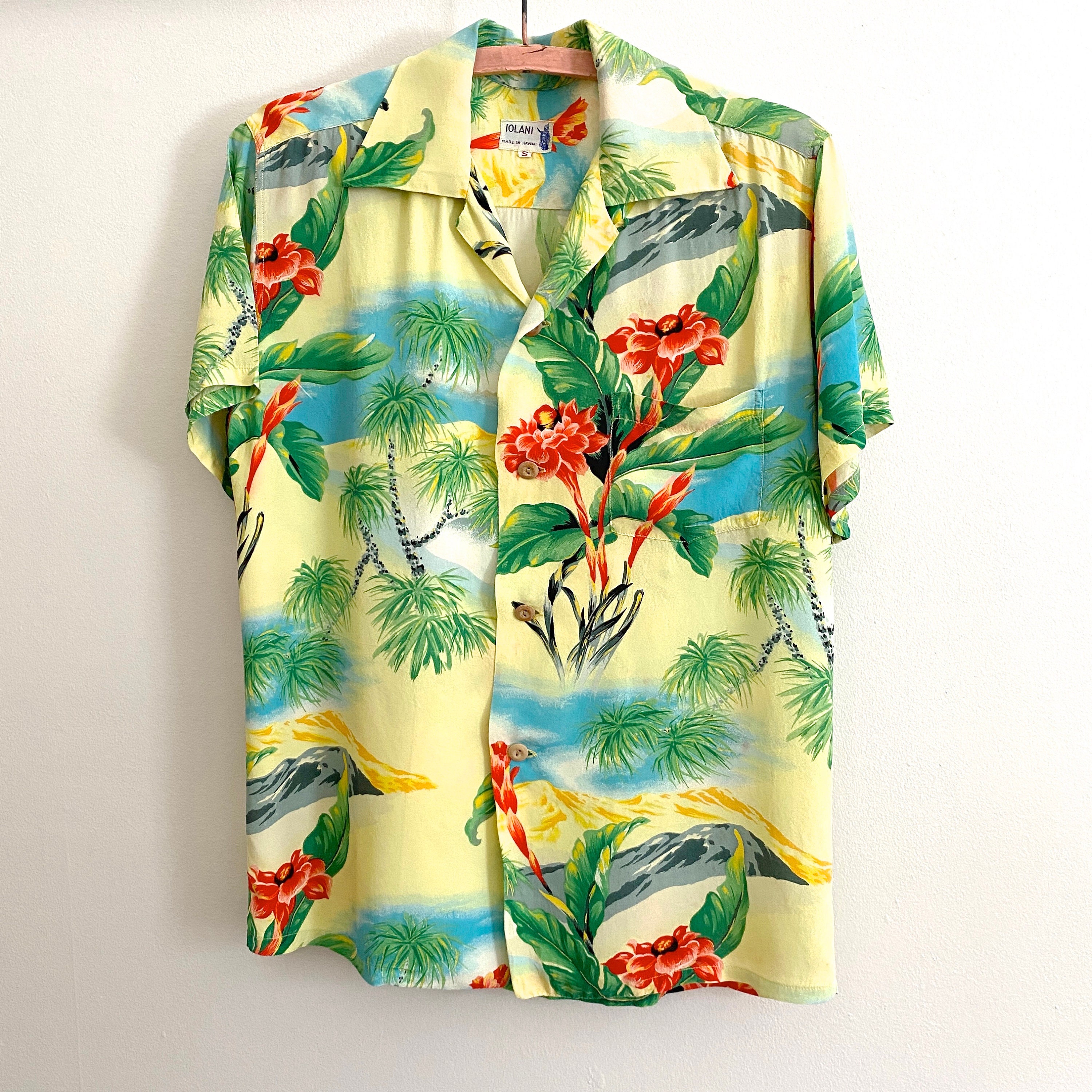 1950s IOLANI Hawaiian Shirt RARE Vintage Rayon Crepe Hawaiian - Etsy