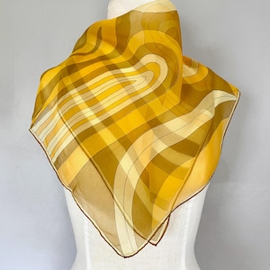 1970s Vera Neumann Silk Blend Scarf: Graphic Mod Design