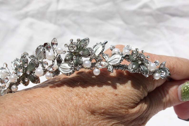 davids bridal headpiece