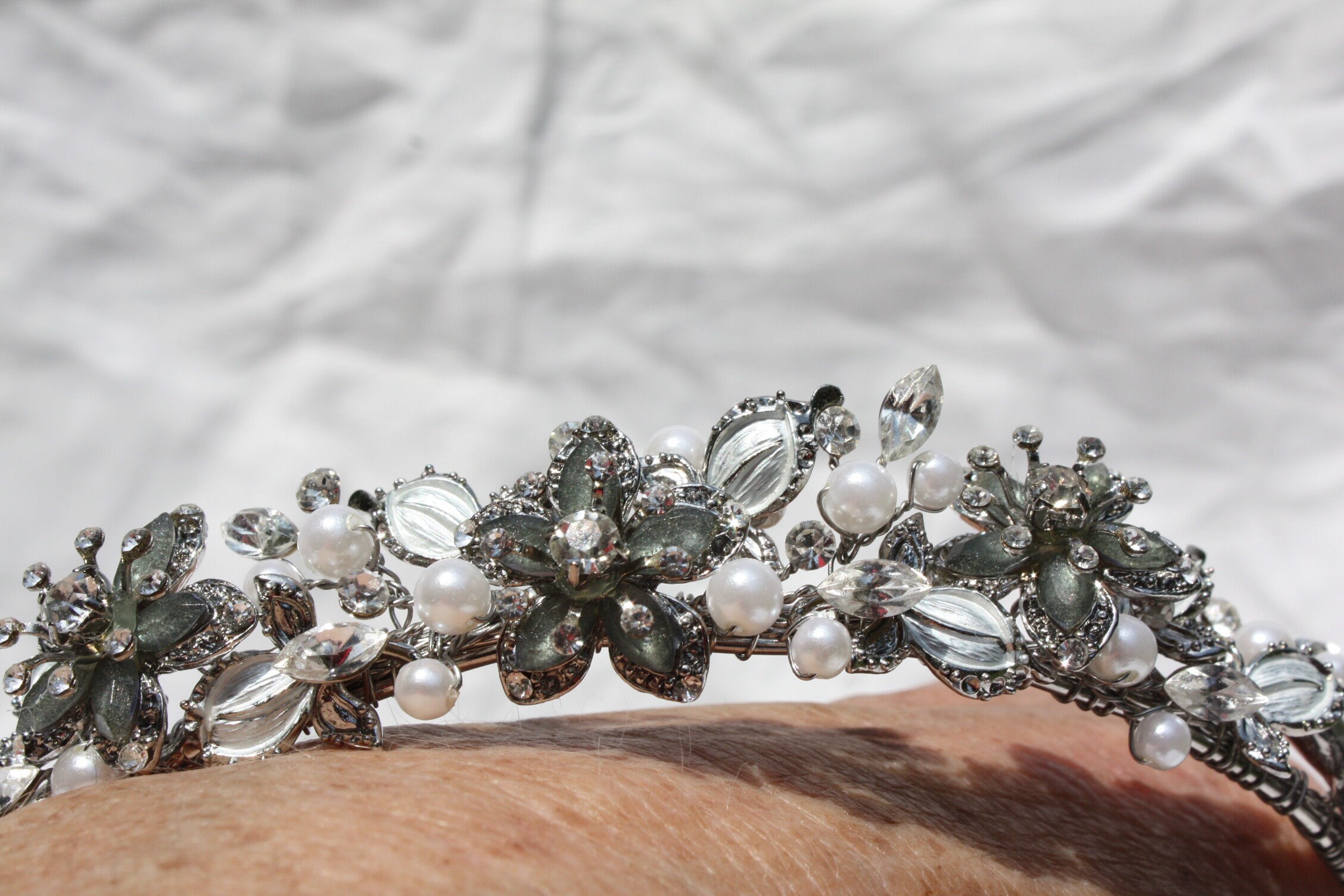 davids bridal headpiece